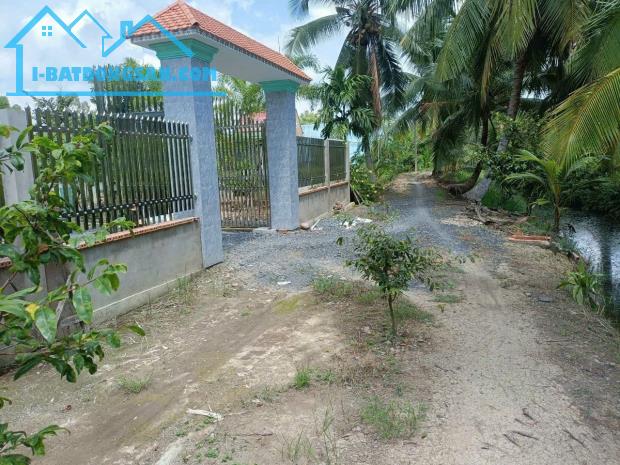 816 Bình Đức/  SHR  250m2 Thổ + 1670m2 VƯỜN(MT NGANG 40x49m2) - 3