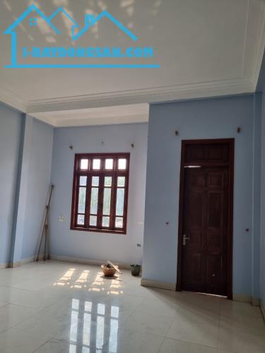 BẢNG TIN SỐC CHỦ CẦN BÁN  GIÁ 1.35 TỶ,  NHÀ 2T ĐỒNG KỴ  THOÁNG 2 MẶT TRƯỚC SAU 78M2 - MT5M