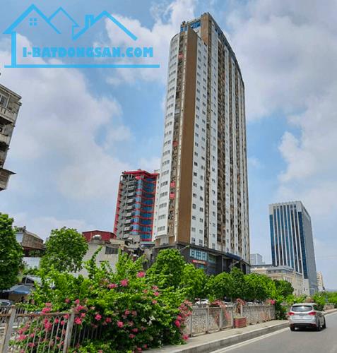 Cho thuê căn hộ chung cư Yên Hoà Thăng Long 33 Mạc Thái Tổ, 70m2 2 PN có đồ 11 triệu - 2
