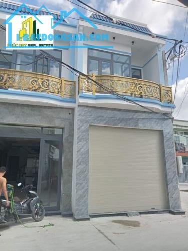 Nhà sr hoàn công 1 lầu trệt 2.8 tỷ ,3 pH ngủ - 5