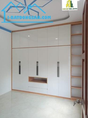 Nhà sr hoàn công 1 lầu trệt 2.8 tỷ ,3 pH ngủ - 2