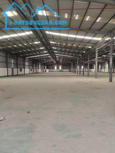 Cho thuê 4.000 m2 , Kho xưởng bến cát , PCCC tự động , giá 250 tr/tháng