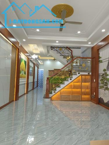 Bán Nhà 1 Trệt 2 Lầu Đông Hòa Dĩ An Gần Làng Đại Học Quốc Gia - 4