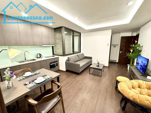 Bán CHDV phố Nguyễn Trãi, 100m2x8T thang máy MT6.5m, 24P, ô tô, GPXD+PCCC 1.6 tỷ/năm - 1