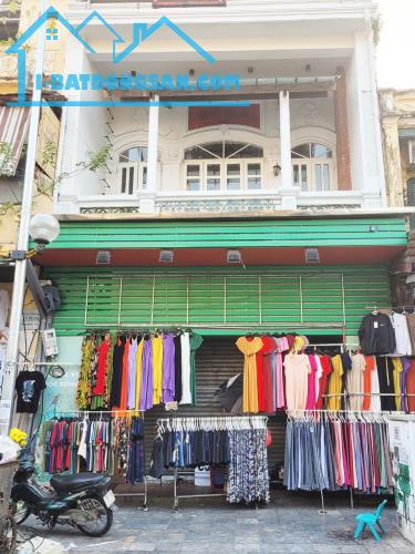 Bán nhà Phố Hàng Cháo, Đống Đa KD, ô tô đỗ cửa, DT 114 m2 MT trên 6m. Giá rẻ nhất