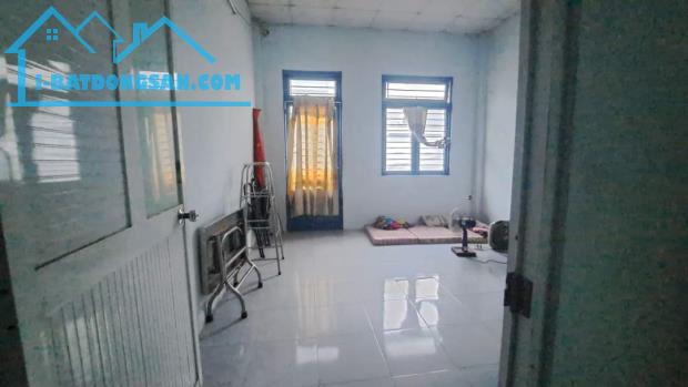 BÌNH TÂN GẦN LIÊN KHU 4-5 - NHÀ 2 TẦNG HẺM XE TẢI THÔNG - 40M2(4x10) - CHỈ 3 TỶ XÍU - 2