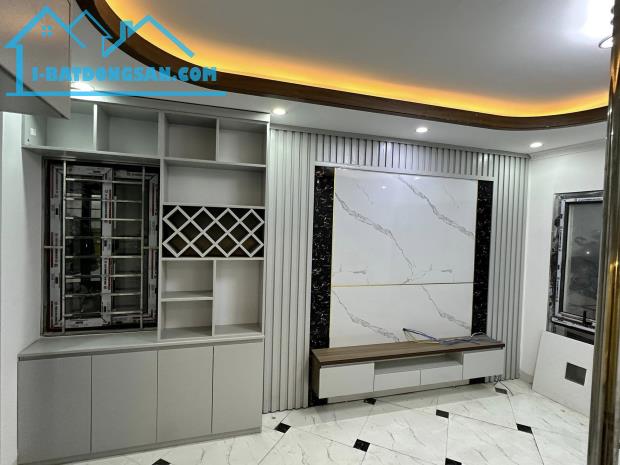 Cần bán gấp nhà phân lô Cổ Nhuế,43m2, 5T thang máy, ô tô đỗ cửa,nhà mới đẹp lung linh về ở - 3