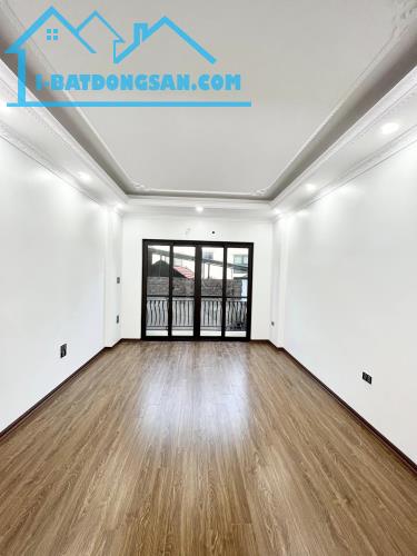 Bán nhà ngõ 409 An Dương Vương 40m2, MT 4m, xây 5 tầng mới đẹp, ngõ nông rộng, chỉ 4.05 tỷ - 2