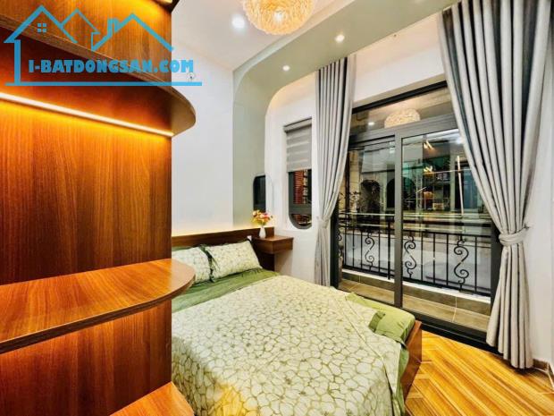 Sang gấp căn nhà hẻm rộng đ.Nguyễn Văn Hưởng, Thảo Điền, Quận 2. Giá 3,18 tỷ/52m2, SHR - 4