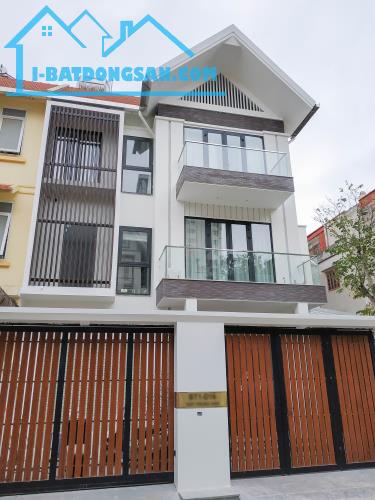 Bán Biệt Thự Dự Án 262 Nguyễn Huy Tưởng, Thanh Xuân. Dt 174 m2 x 4T x Mt 8m. Đẳng cấp 5*