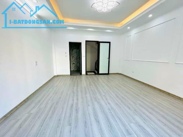 SIÊU PHẨM 1 BƯỚC Ô TÔ TRÁNH - AN SINH ĐỈNH CAO- ANH CHỊ EM PHẢI THẬT NHANH- GẦN CẦU Vĩnh T - 2