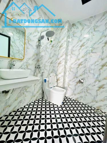 SIÊU PHẨM 1 BƯỚC Ô TÔ TRÁNH - AN SINH ĐỈNH CAO- ANH CHỊ EM PHẢI THẬT NHANH- GẦN CẦU Vĩnh T - 1