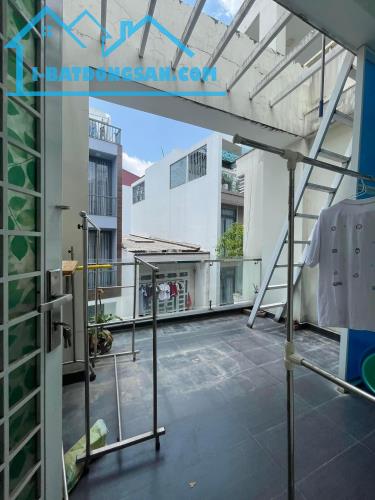 BÁN NHÀ TÂN SƠN NHÌ, 3 TẦNG, 3PN, HẺM XE HƠI, 6 TỶ - 5