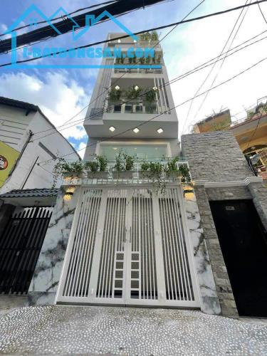 Chính chủ kẹt tiền bán gấp nhà đường Phạm Văn Chí, Quận 6. Giá 2tỷ950. Hẻm Ô Tô. DT 64m2