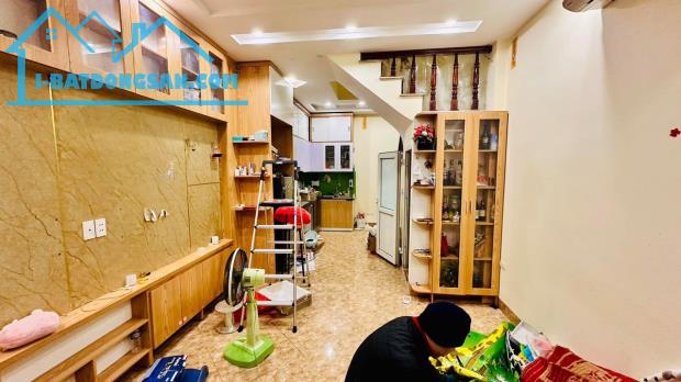 Bán Nhà Kim Ngưu Hai Bà Trưng 35m Đẹp