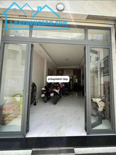 HÀNG SIÊU RẺ BÌNH TÂN ĐÂY - DT 80M2 - GIÁ SIÊU RẺ CHỈ CÓ NHỈNH 50TR/ 1M2. - 4