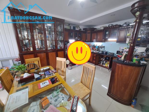 Bình Thạnh, hẻm xe hơi, nội thất đẹp, vào ở ngay, chỉ 9 tỷ 700 - 1