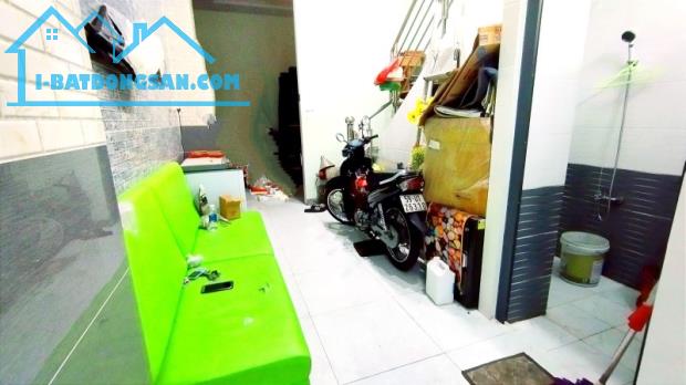 🏠🏠 Mặt Tiền Đường Đông Hồ Phường 4 Quận 8 DT 50m2 GIÁ 8.5 Tỷ 🏠🏠 - 2