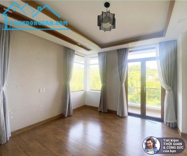 BÁN NHÀ MẶT TIỀN ĐƯỜNG SỐ PHƯỜNG TÂN QUY. 140M2. 7MX20M. NHÀ 5 TẦNG.THANG MÁY NỘI THẤT ĐẸP - 11