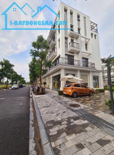 [Kinh doanh] Bán tòa Building MP Thanh Xuân,320m2X10T,MT12m, Giá 112 Tỷ, Vỉa hè cực rộng.