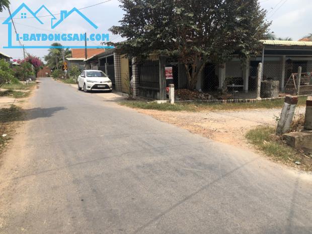 BÁN 2.600M2 ĐẤT CHƠN THÀNH MẶT TIỀN NHỰA GẦN QUỐC LỘ 13, CHỢ, SHR - 2