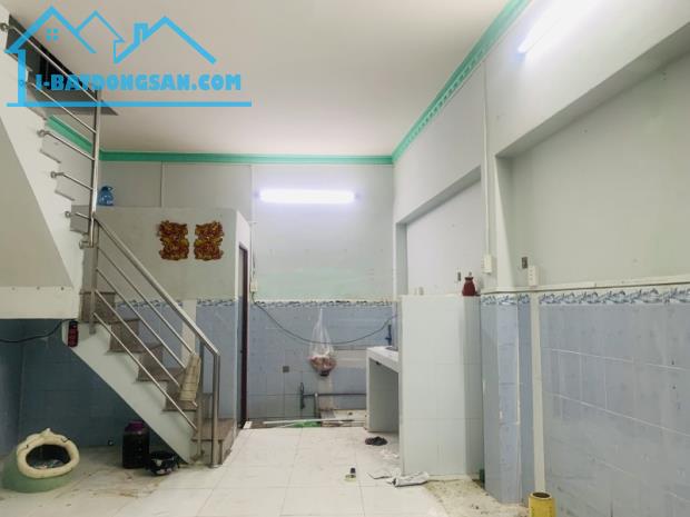 🏠🏠 Bán Nhà Đường Đông Hồ Phường 4 Quận 8 DT 30m2 GIÁ 2.15 Tỷ 🏠🏠