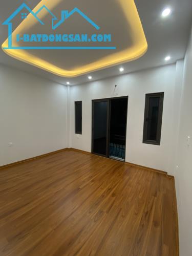 Bán Nhà Dân Xây TT Trạm Trôi 36m²*4Tầng, Xây Độc Lập riêng biệt, 50m ra đường Ôtô đỗ.