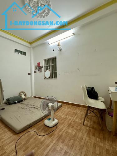 NƠ TRANG LONG - 4 TẦNG - NGANG LỚN 4.2M - DÒNG TIỀN 13.5 TR/THÁNG - CHỈ 5.X TỶ