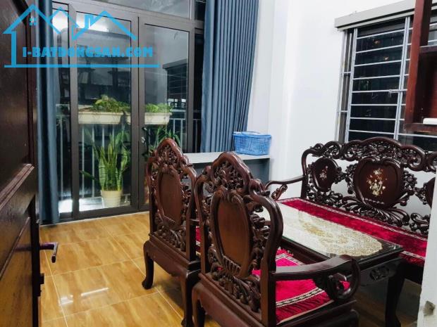 Bán nhà Đội Cấn - Ba Đình 4 Tầng 42m2 Gara ôtô, 2 mặt thoáng, View hồ, Kinh doanh 9,5 Tỷ - 4