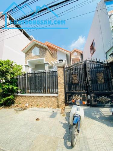 Bán biệt thự mini 1 trệt 1 lầu KDC Quang Vinh, Biên Hòa, 159m2, giá 9 tỷ.