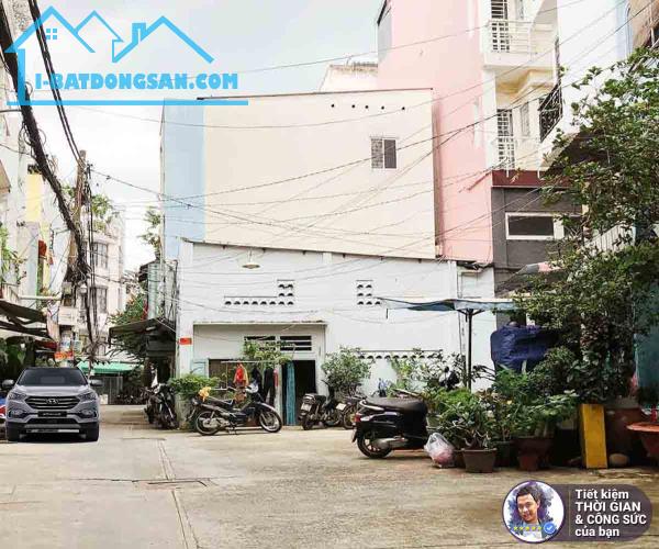BÁN NHÀ HẺM XE HƠI 5M. 36M2. 3MX11.4M. NHÀ 4 TẦNG BÊ TÔNG CỐT THÉP. 3 PHÒNG NGỦ. SÁT ĐƯỜNG - 10