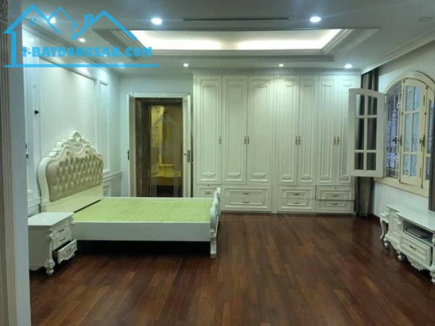 BIỆT THỰ TÂN CỔ ĐIỂN VIỆT HƯNG 240M2  SIÊU SANG ĐẲNG CẤP VƯỜN HOA SÂN CHƠI THANG MÁY 55 TỶ - 1