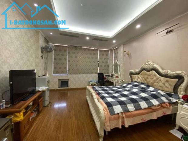 BÁN MẶT PHỐ BẠCH MAI-VỈA HÈ-KINH DOANH-DÒNG TIỀN 200TR/TH- 161M- 9TẦNG- MT 6.7M-40 TỶ. - 2