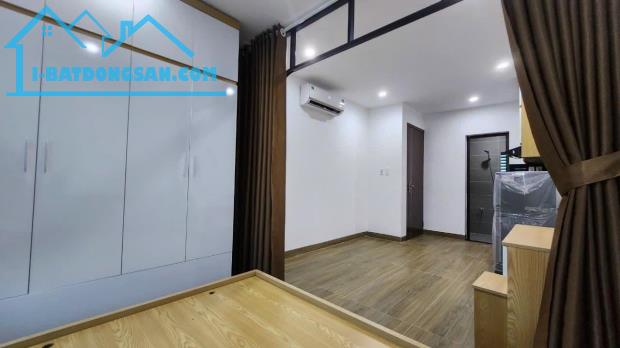 Bán Toà CHDV Chùa Láng-60m2x8 Tầng,13 Phòng Khép Kín! Giá 12 Tỷ ! FULL ĐỒ - 2