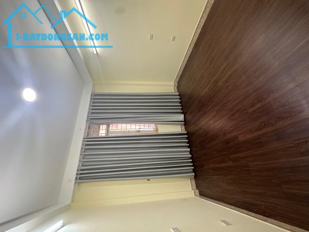 Nhà đẹp lô góc ngõ 325 Kim Ngưu, vỉa hè oto Tránh 48m2 giá 8.6 tỷ - 2