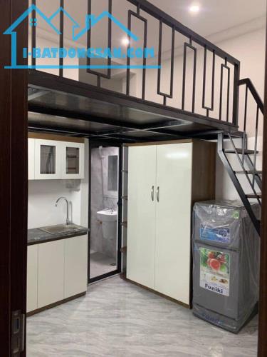 Chung cư mini căn hộ dòng tiền vào cấp 7 tầng thang máy , tác xi đỗ cửa doanh thu 175thang - 1