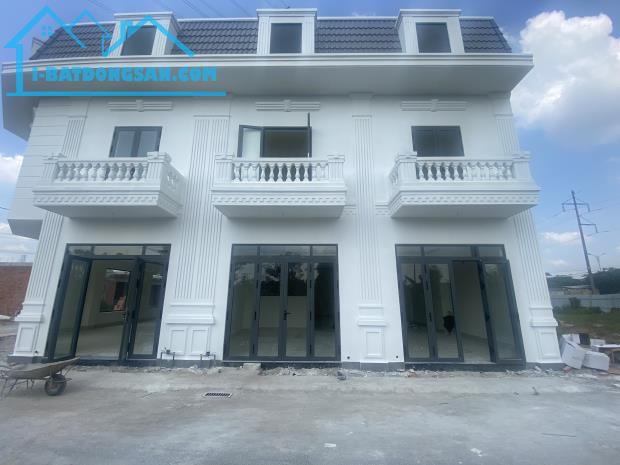 SHOPHOUSE KINH DOANH MẶT TIỀN QUỐC LỘ 1A,CHỢ TÂN HIỆP