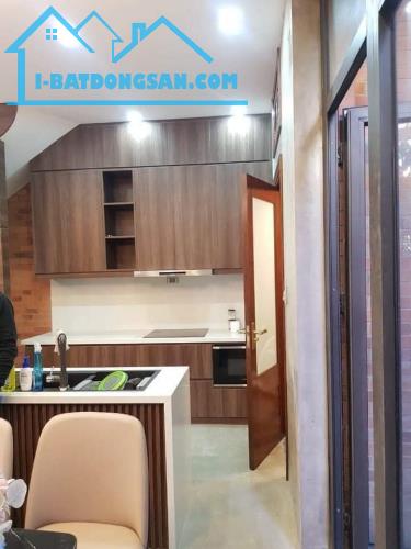 LÔ GÓC HAI THOÁNG  NGỌC THUỴ LB 56M2   NHÀ ĐẸP NHƯ  HOMESTAY FULL NỘI THẤT, NHỈNH 6TỶ - 2