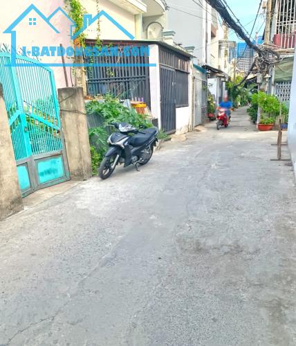 Cần tiền bán gấp 2 lô đất hẻm 588 Huỳnh Tấn Phát, P.Tân Phú, Quận 7 - 1