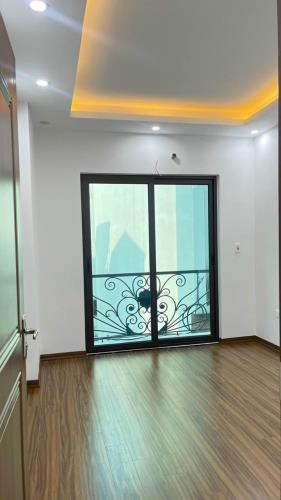 Bán Nhà Đại Tự Kim Chung 34m²*5Tầng. Duy nhất 1 căn, Ngõ thông, sát chợ, Oto cách 30m