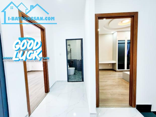 Chính Chủ bán nhà Trung tâm thị trấn huyện Nhà Bè, 55m2, 3 lầu, 6.5 tỷ