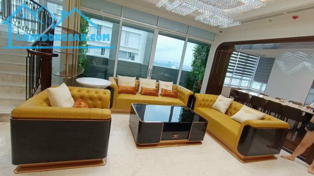 PenThouse Sunrise City, 800m2, 6pn, 5wc, nội thất cao cấp mới, Giá : 48 tỷ, LH: 0938498349