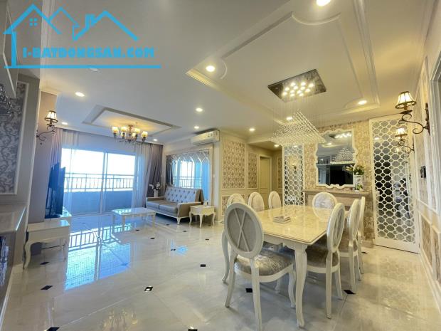 Hàng Hiếm ! Sunrise City, 268m2, 5pn, 4wc, nội thất cao cấp, Giá : 15 tỷ - 5