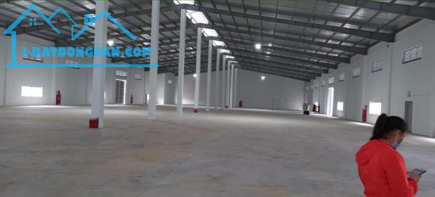 Cho thuê kho xưởng tại KCN Thanh Oai , Hà Nội. Diện tích 2600m, sẵn 100m văn phòng, khung