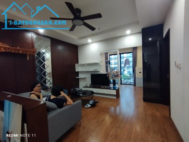 Chung cư cao cấp ở Timescity 2 ngủ 77m2 giá 5.98 tỷ - 5