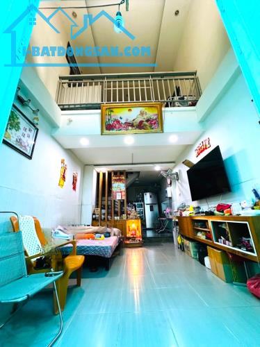 BÁN NHÀ NGAY CHỢ BÀN CỜ, NGUYỄN THIỆN THUẬT, Q.3, HẺM 3M XE HƠI THÔNG, DÂN TRÍ, 34Mx5P 7TỶ - 4
