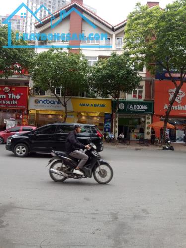 Ban nhà mặt phố Nguyễn Văn Lộc quận Hà Đông