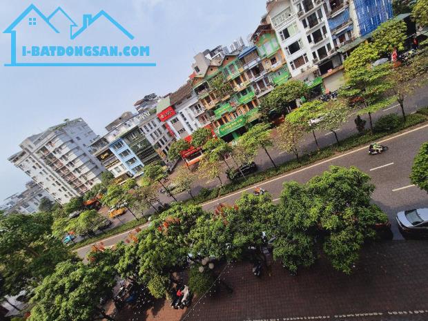 Bán căn hộ chung cư phô Nguyễn Hoàng  107m2 tầng 5 , giá 4,5 tỷ - 5