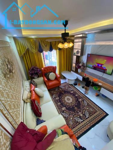 Bán gấp nhà Nguyễn Trãi ngã tư sở cạnh Royal city ngõ nông gần phố 40m 4 tầng 6,4 tỷ - 3