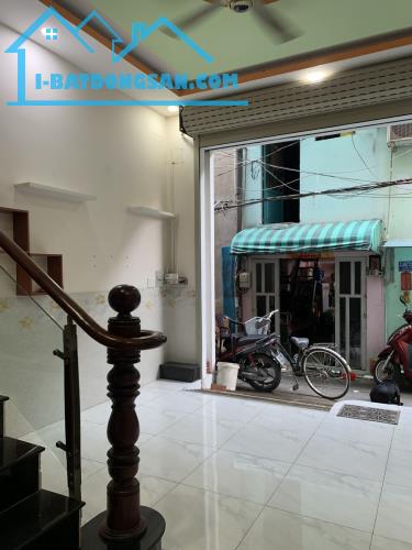 Bán nhà Bình Tân, đường Hương Lộ 2, 35m2 (4,5x8), 2 lầu, hẻm 4m, nhỉnh 2,5 tỷ - 1